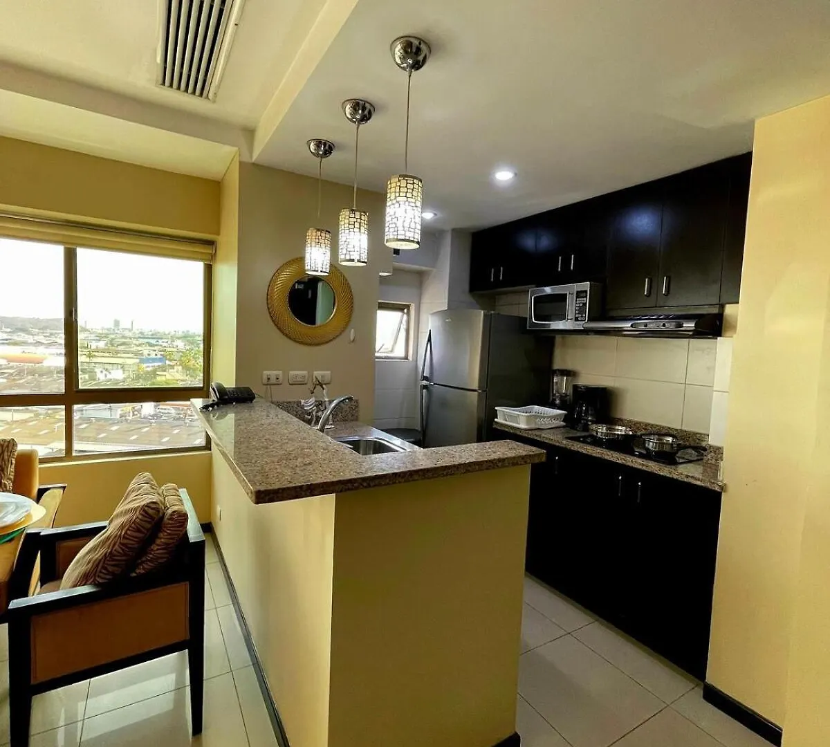 Ecuabook Omnihospital Torre Sol 702 Apartment Guayaquil
